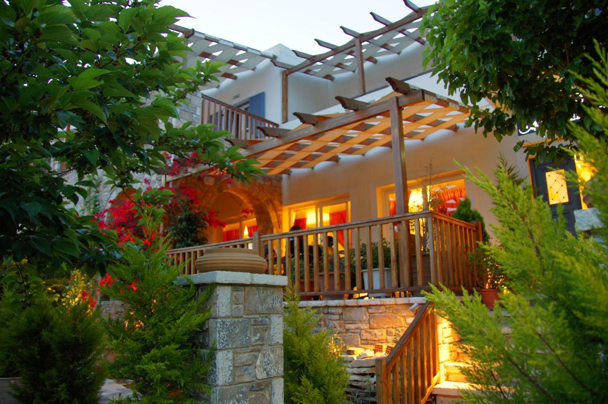 Archipelagos Hotel Fourni Ikarias Exterior photo